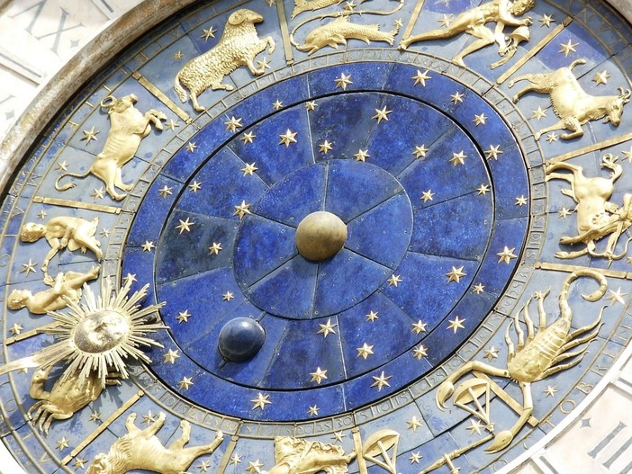 Gen Z - ll mondo dei giovani - Come l’astrologia e i segni zodiacali catturano l’interesse dei ragazzi