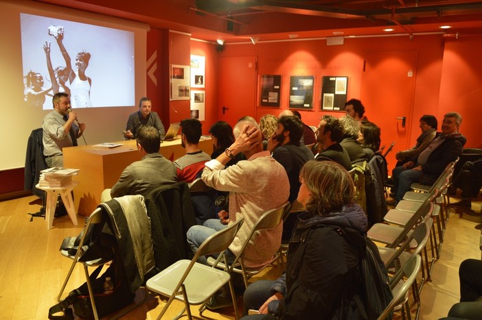 Alegria Y Revolution: la felicità e la bellezza secondo Luciano Del Castillo