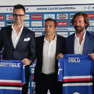 I sorrisi nel giorno della presentazione di Pirlo: la situazione in casa Samp oggi è ben diversa