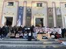 Flash mob davanti alla Regione: “I corsi di autodifesa per donne? Non sono la soluzione”