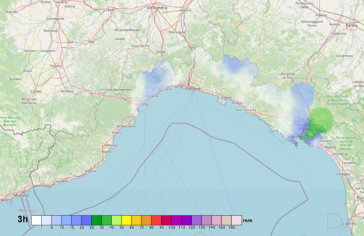 Maltempo, prolungata l'allerta meteo nel levante ligure