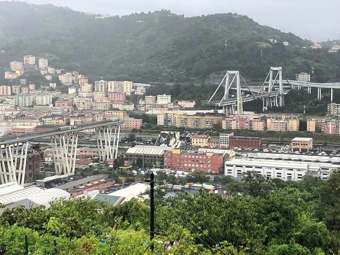 Crollo Ponte, Lunardon e Pastorino: &quot;Il commissario per l'emergenza Genova sia il sindaco della città&quot;