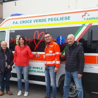 Grazie alla donazione di una cittadina la Croce Verde Pegliese ha acquistato una nuova ambulanza