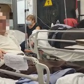 Villa Scassi, cento barelle e due medici al pronto soccorso, la testimonianza: &quot;Entrata il 31, sono tornata a casa ieri&quot; (Video)