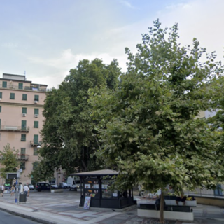 Piazza Pallavicini, foto d'archivio