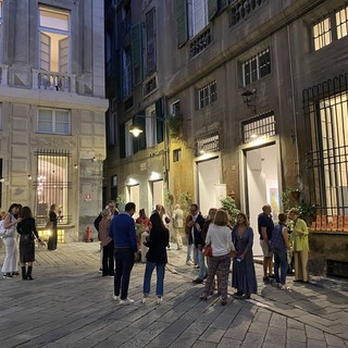 A passeggio nell'arte contemporanea: successo per Start, la notte bianca delle gallerie genovesi (foto e video)