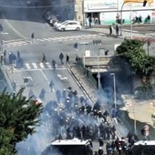 Derby, clima di altissima tensione: tafferugli e scontri sul Ponte Serra