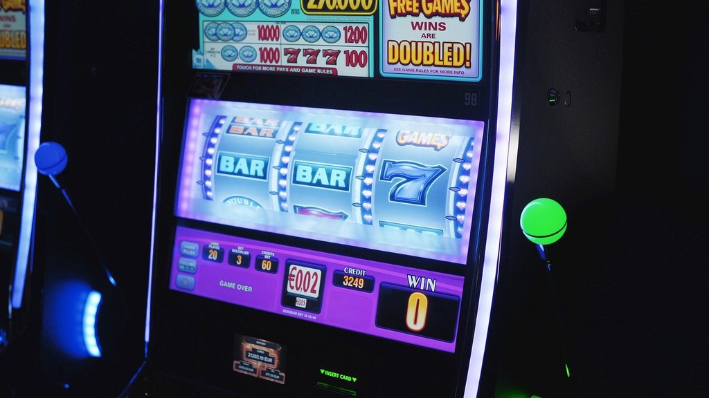 La vera storia dei 98 miliardi di euro condonati ai signori delle slot  machine