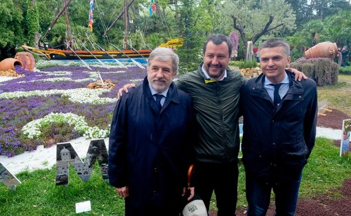 Il leader della Lega Matteo Salvini visita Euroflora (FOTO)