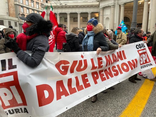 Scioperi a tappeto: sarà un venerdì nero per trasporti, scuola e sanità