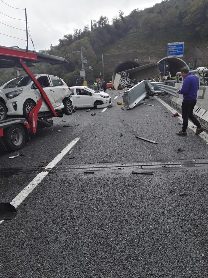 Grave incidente sull'A12 tra Sestri Levante e Lavagna: due morti