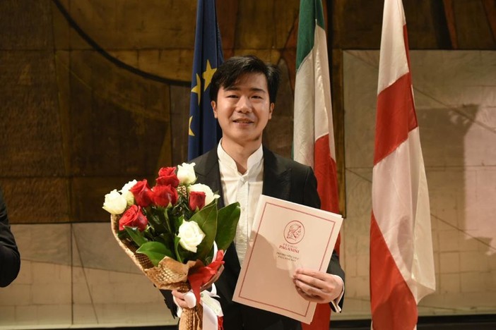 Premio Paganini, il vincitore della cinquantasettesima edizione è il giovane tedesco Simon Zhu (Video)