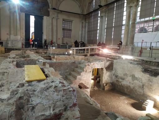 Loggia di Banchi: ecco le eccezionali scoperte archeologiche emerse durante i lavori del Nuovo Museo della Città (FOTO e VIDEO)