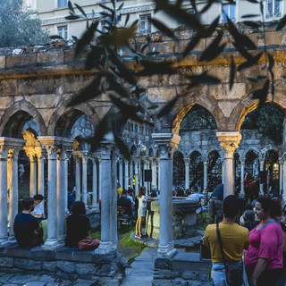 Il Chiostro di Sant'Andrea diventa un teatro a cielo aperto