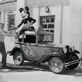 &quot;E' molto divertente fare l'impossibile&quot;: 56 anni fa ci lasciava Walt Disney