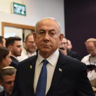 Israele, Netanyahu lascia ospedale contro parere dei medici e va in Parlamento