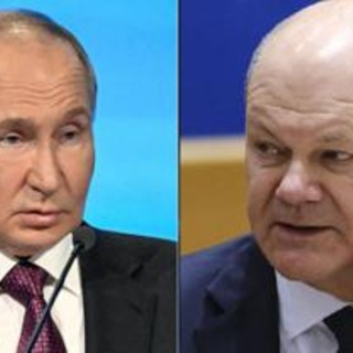 Ucraina-Russia, Scholz chiama Putin: &quot;Ritiri truppe e negozi con Kiev&quot;