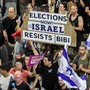 Israele, nuove proteste contro Netanyahu: &quot;Al voto prima dell'anniversario del 7/10&quot;