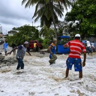 Uragano Beryl devasta i Caraibi, almeno 7 morti - Video