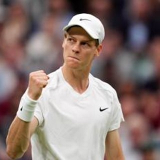 Wimbledon, Sinner vince il derby con Berrettini e vola al terzo turno