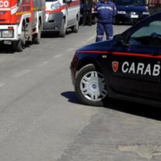 Corpo carbonizzato nell'auto in fiamme, scatta indagine a Riccione