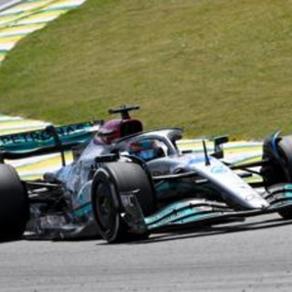 Gp Austria, Russell vince con Mercedes e Sainz terzo con Ferrari