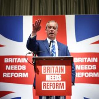 Elezioni Gran Bretagna, Nigel Farage: ora Mr Brexit vuole una 'rivolta politica' nel Paese